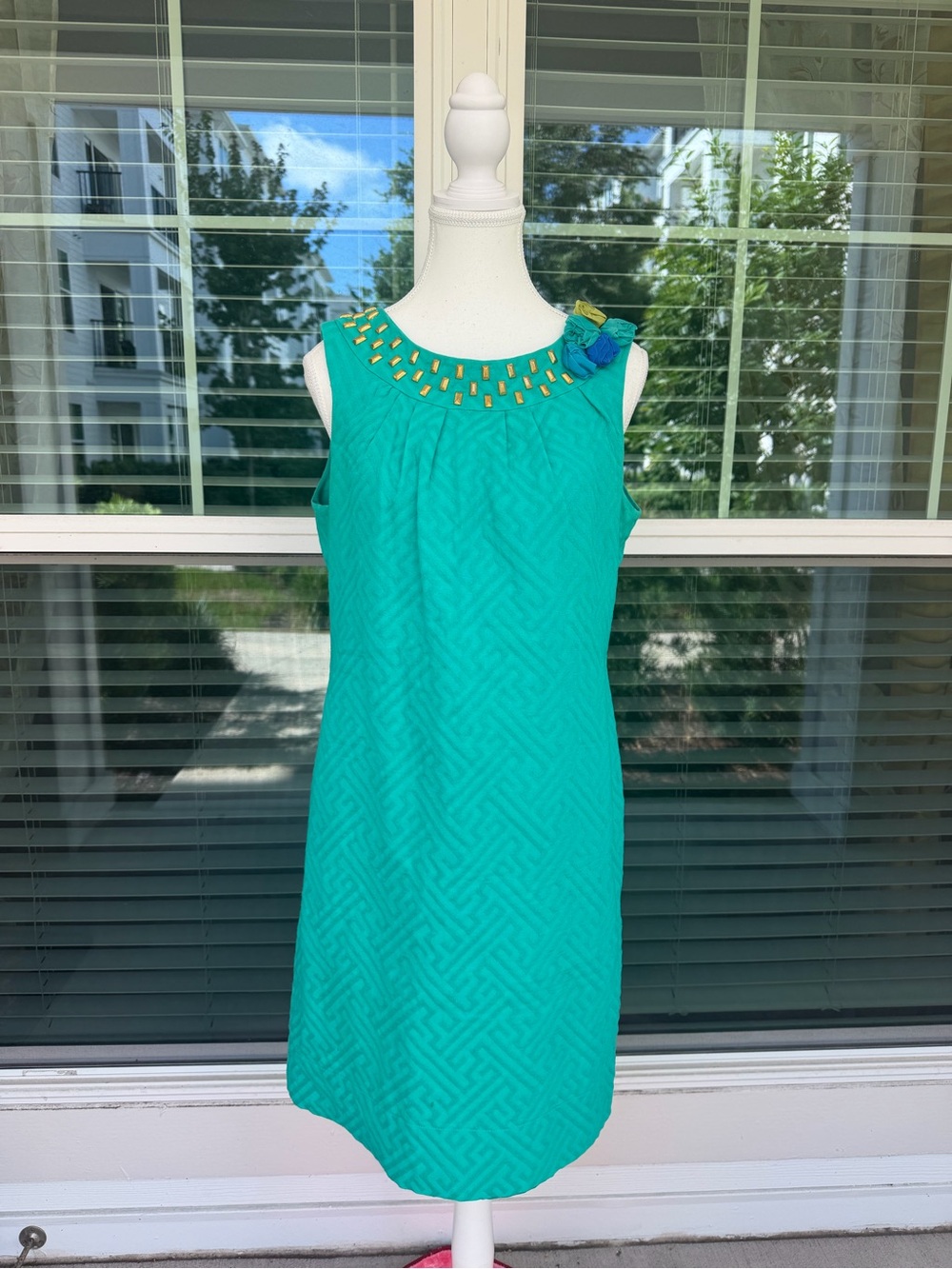 Vintage Taylor Sleeveless Teal Embellished Shift Dress with Floral Accent